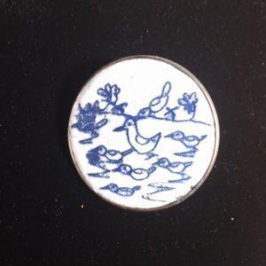Joop Schilt: Enamel birds on blue and white brooch/pin.